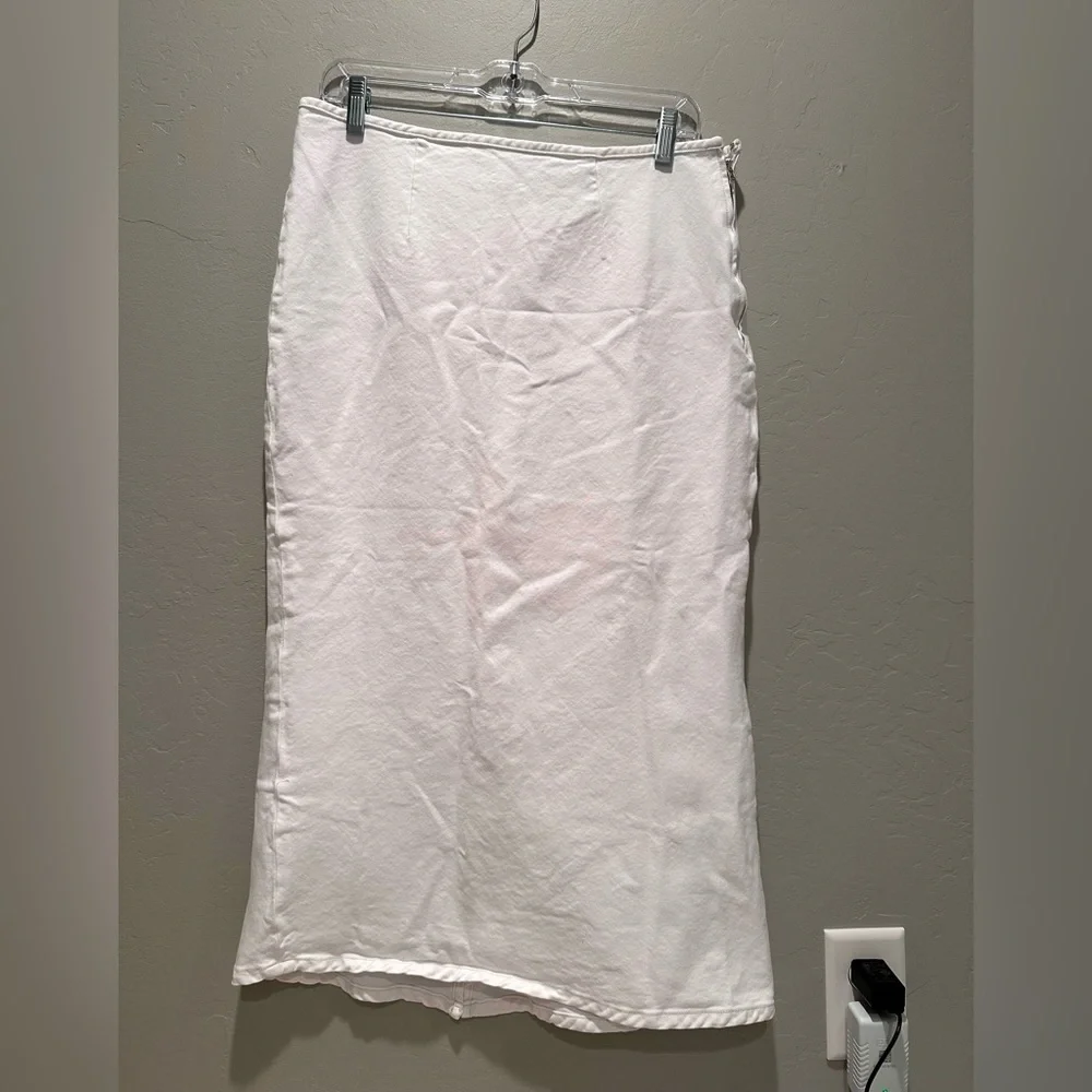 Le‎ Jean White Denim Colette Midi Skirt Size Medium